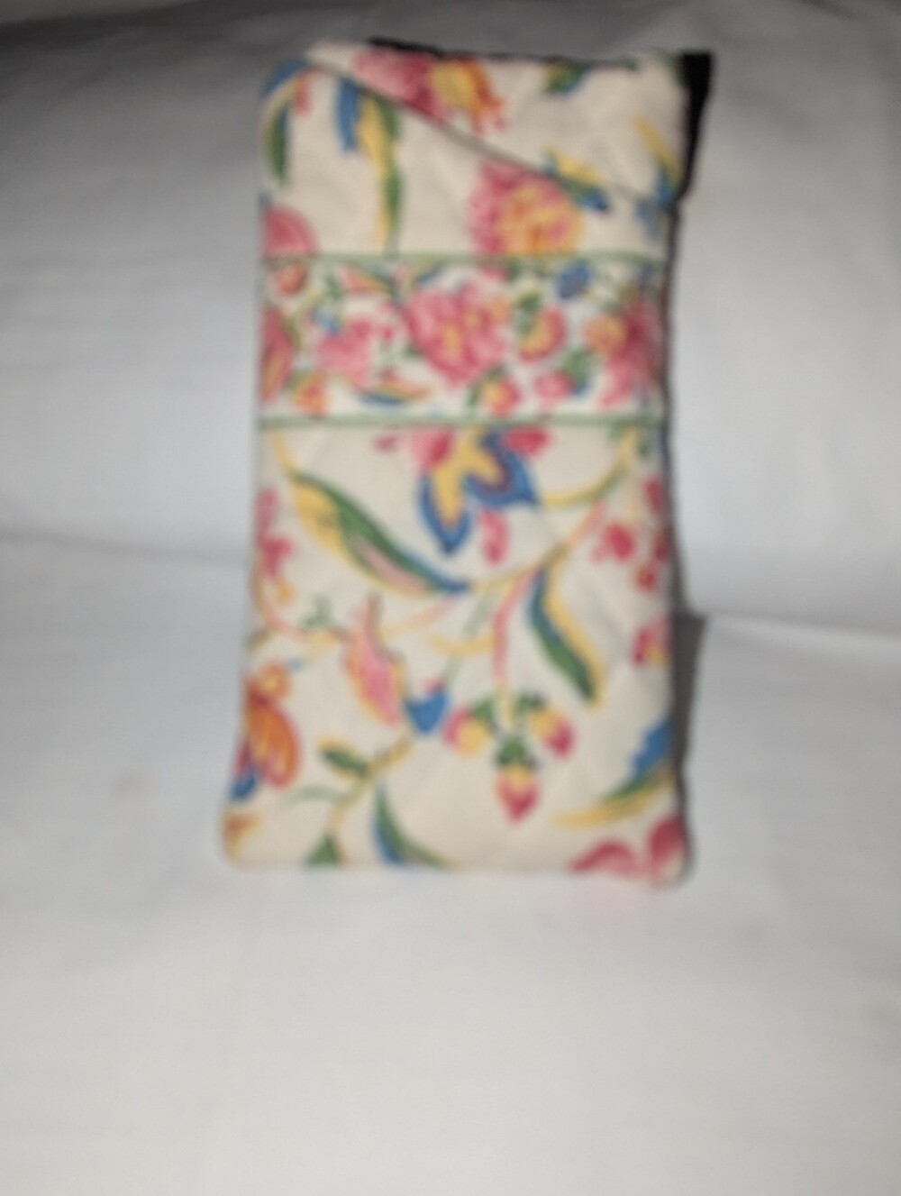 Vera Bradley Quilted Double Floral Eyeglass Sleeve in Cream, Pink & Blue